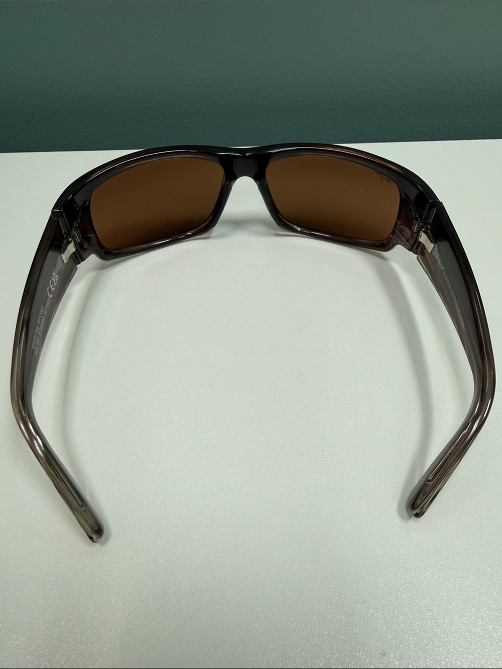 Maui Jim World Cup chocolate fade striped frame and polarized lenses - Picture 9 of 12